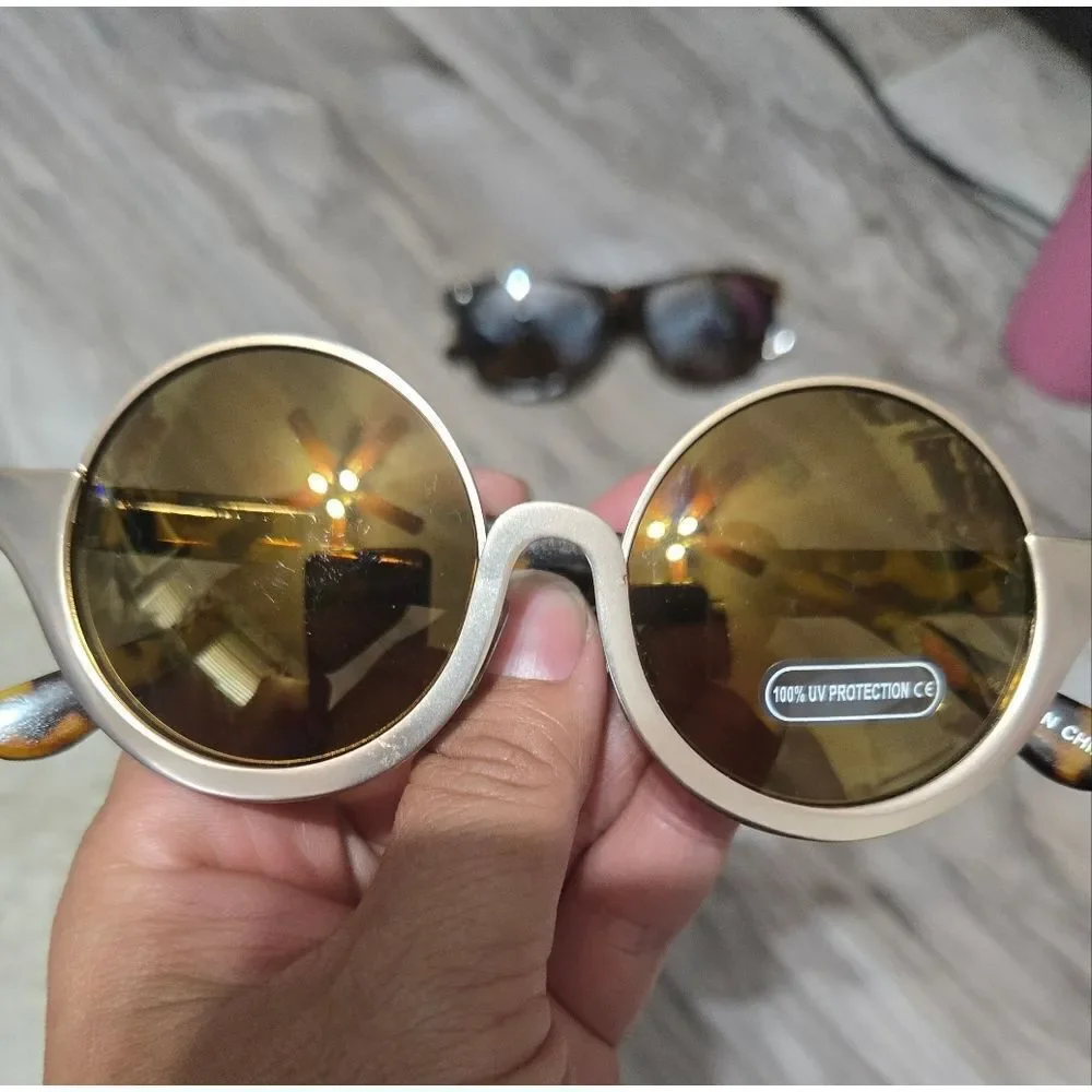 Women's Round Sunglasses Tortoise Shell Temples